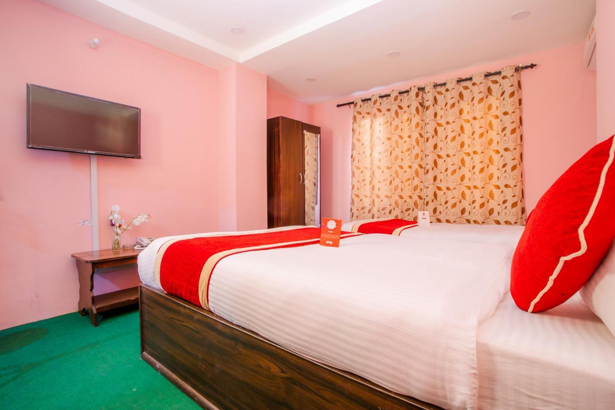 Oyo 137 Hotel Pranisha Inn Pashupatināth المظهر الخارجي الصورة