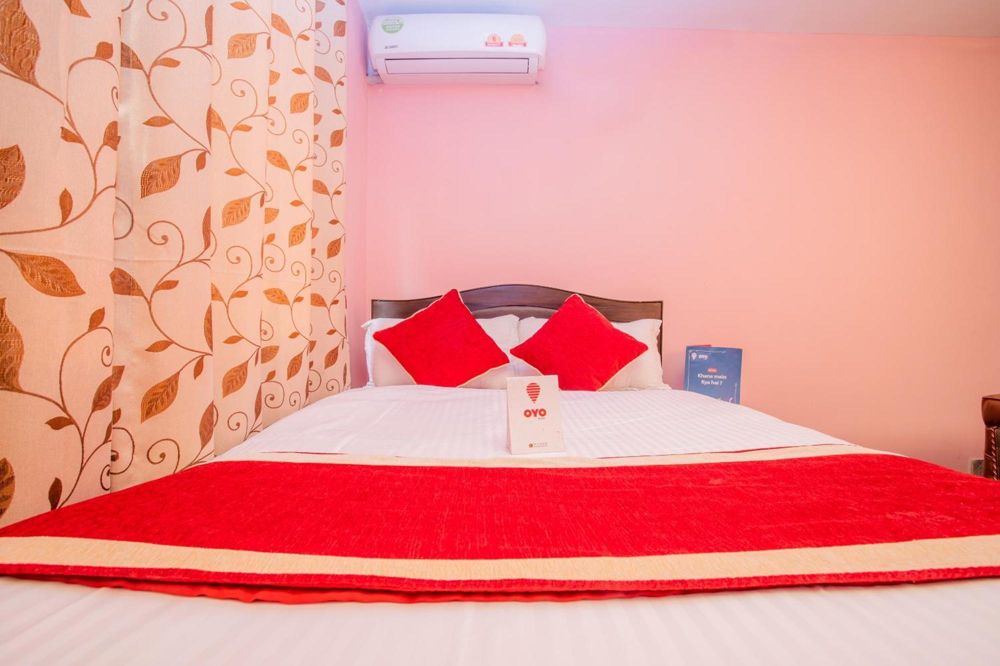 Oyo 137 Hotel Pranisha Inn Pashupatināth المظهر الخارجي الصورة